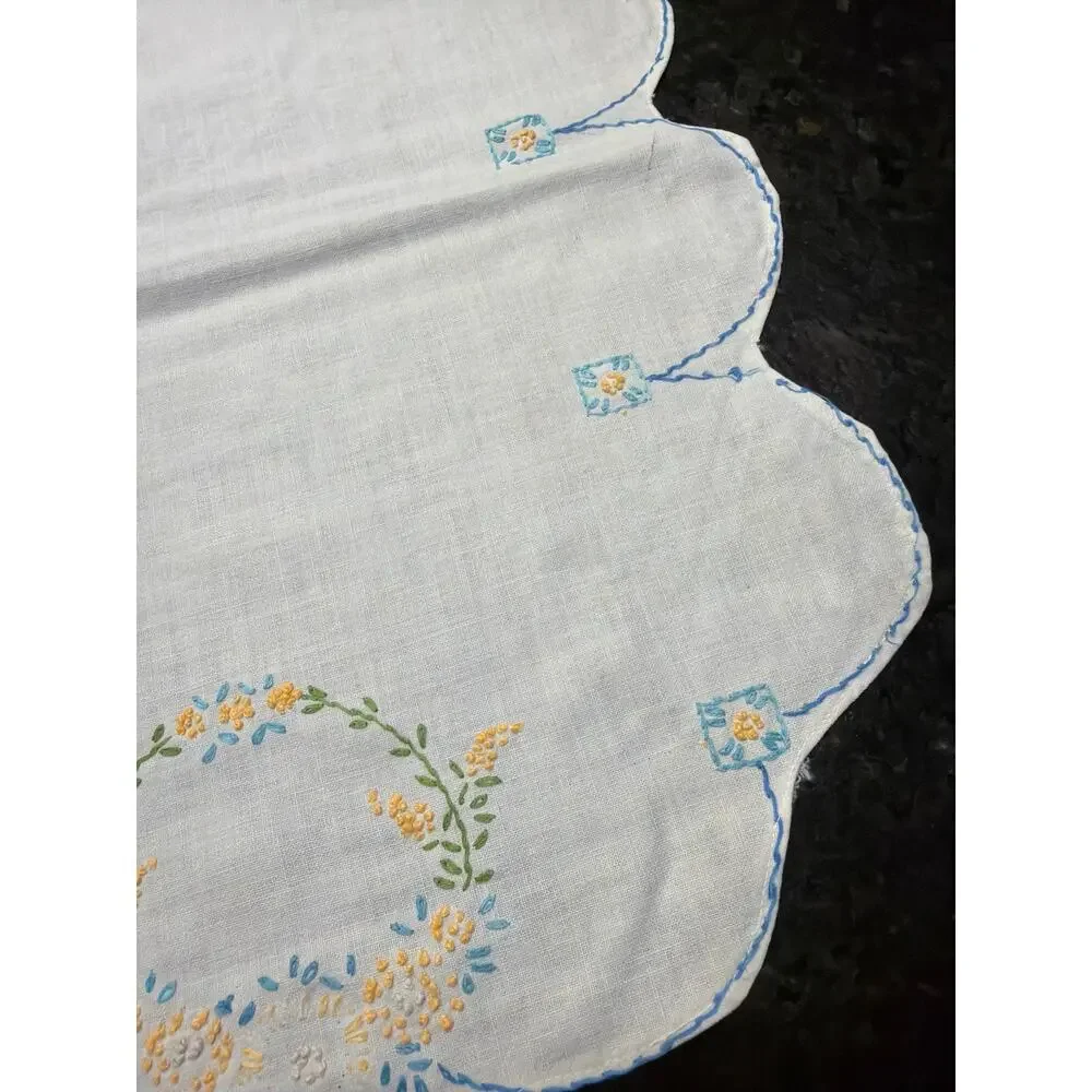 Vintage White Linen Table Runner Hand Embroidered Blue Yellow Floral Wreath